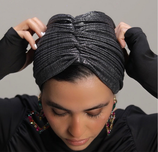 Silver Whisper Drape Turban 🩶