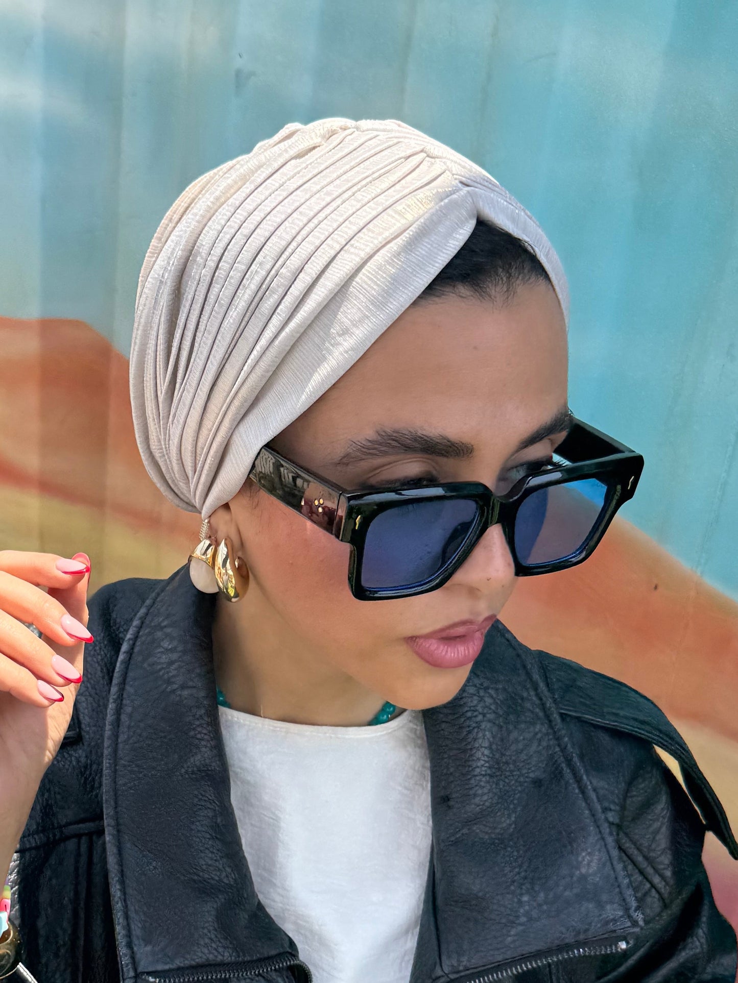 White Gold Whisper Light Shimmer Turban